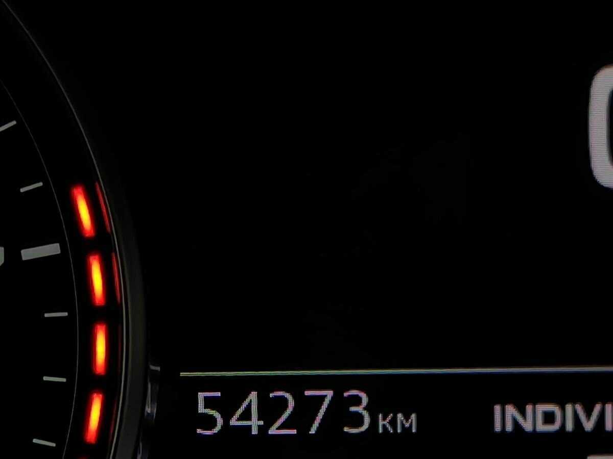 Audi A6 2019 года с пробегом. Фото: #16