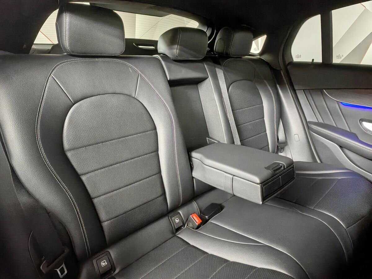 Mercedes-Benz GLC 2020 года с пробегом. Фото: #12