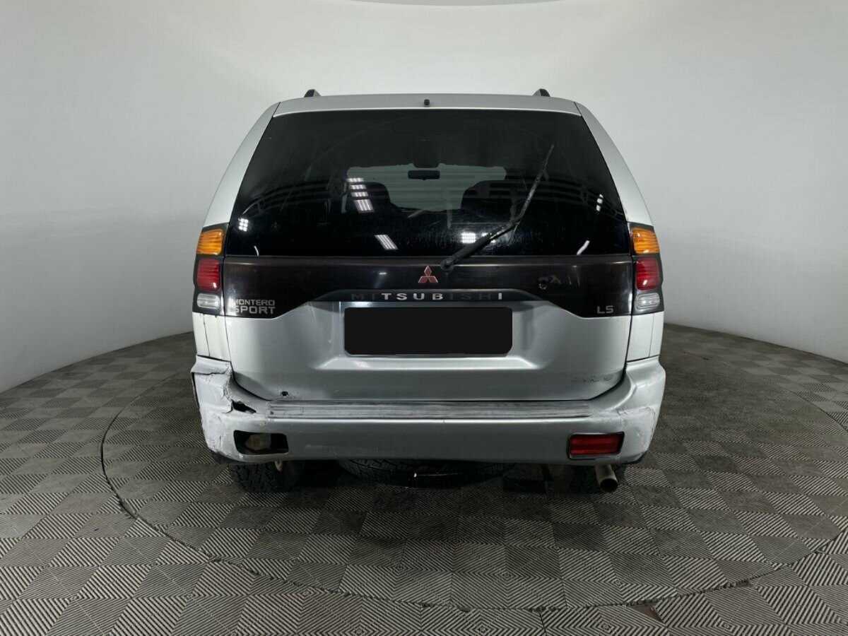 Mitsubishi Montero Sport 2000 года с пробегом. Фото: #2