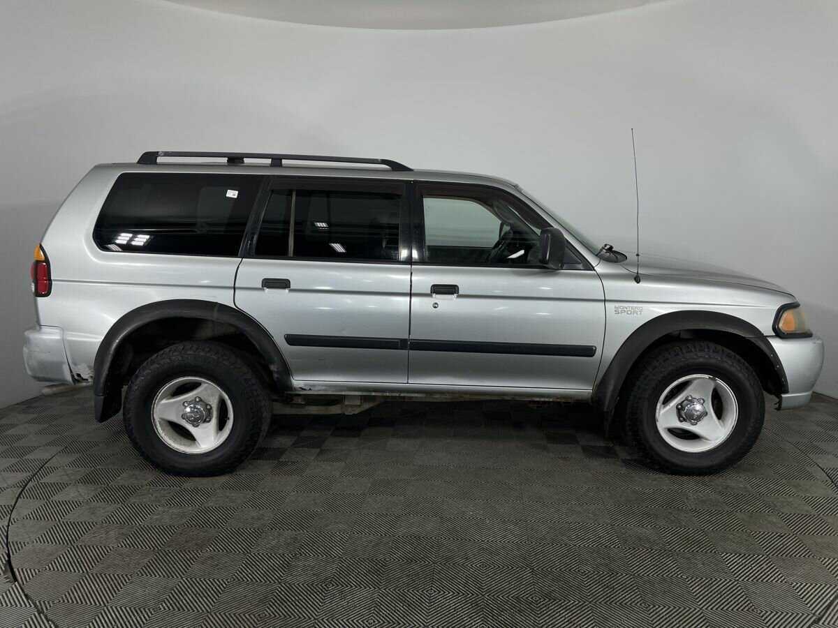 Mitsubishi Montero Sport 2000 года с пробегом. Фото: #3