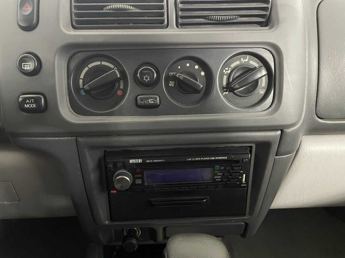 Mitsubishi Montero Sport 2000 года с пробегом. Фото: #10