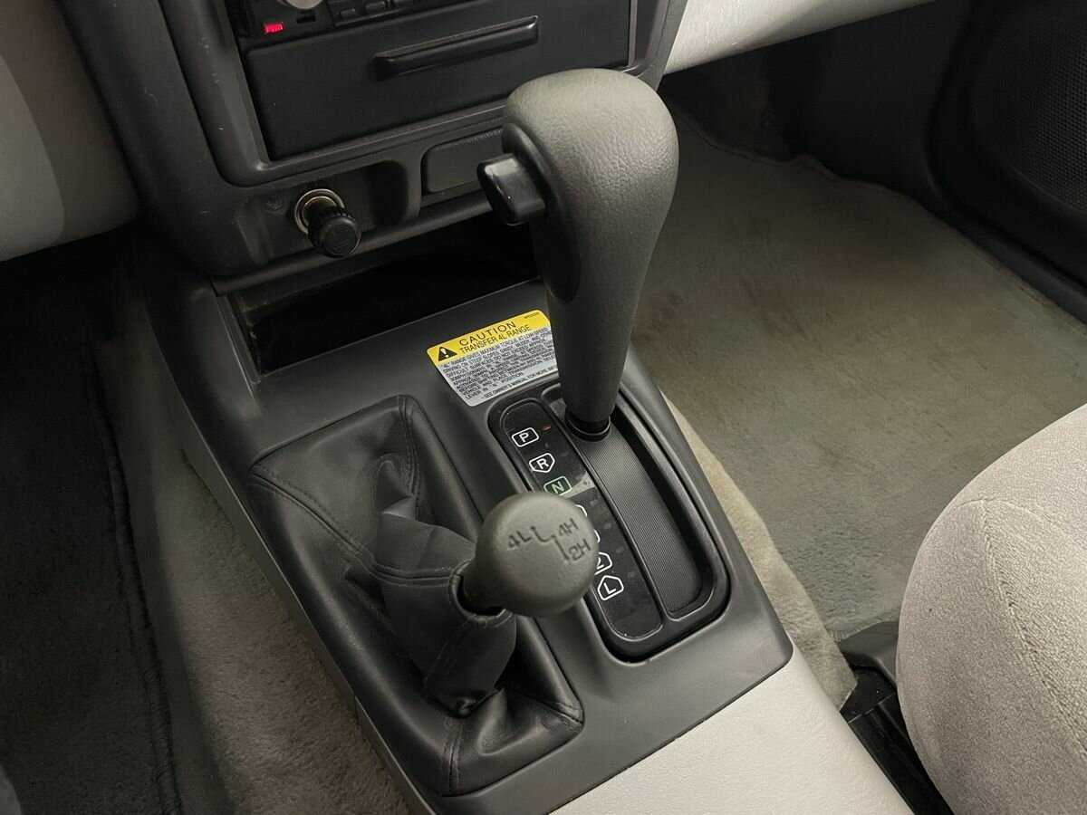 Mitsubishi Montero Sport 2000 года с пробегом. Фото: #11