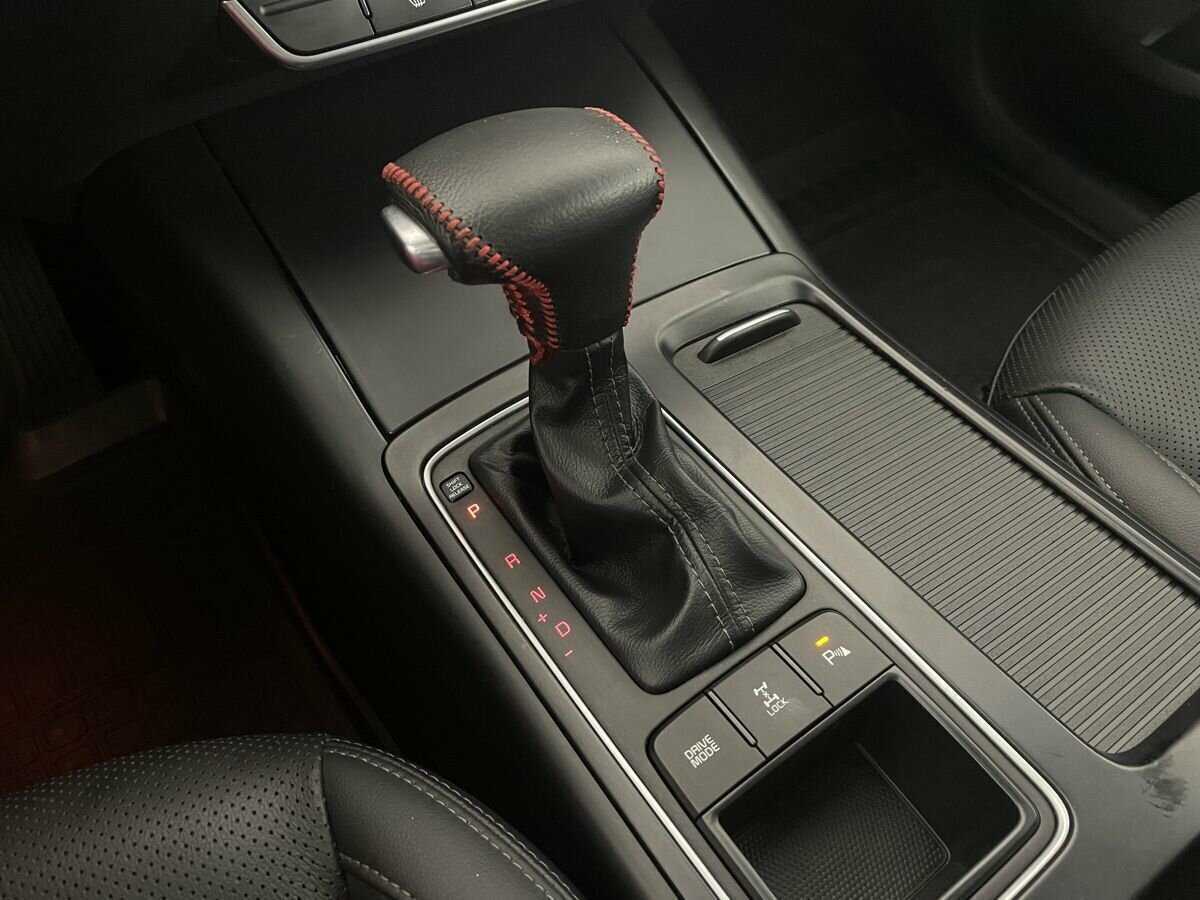 Kia Sorento 2018 года с пробегом. Фото: #12