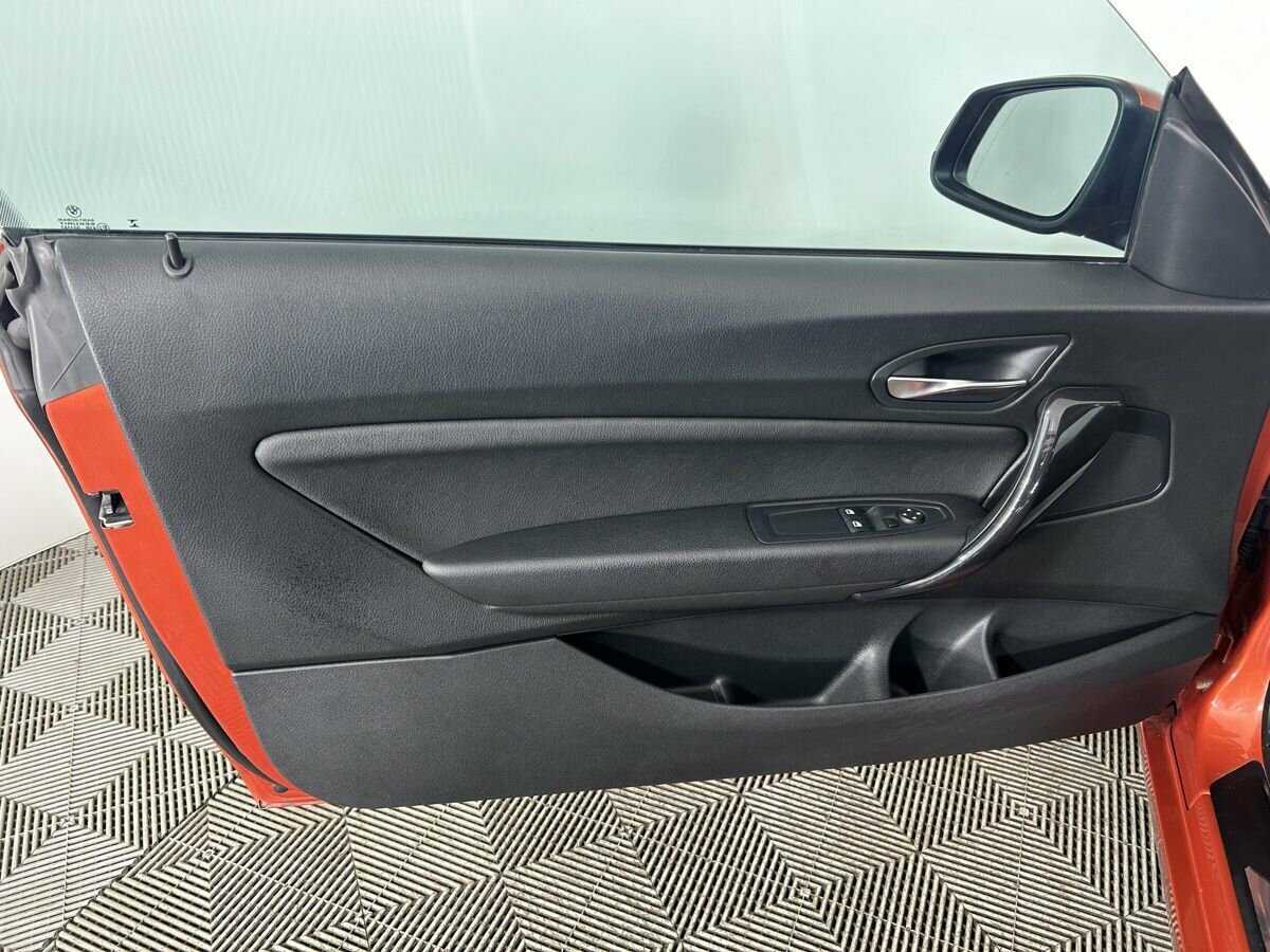 BMW 1 серии 2013 года с пробегом. Фото: #7