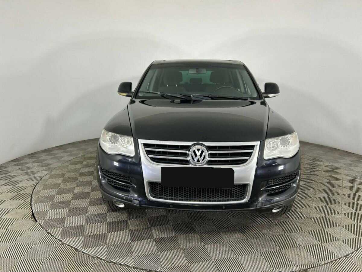 Volkswagen Touareg 2010 года с пробегом. Фото: #1