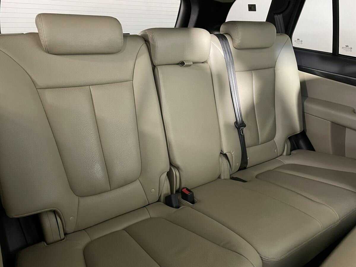 Hyundai Santa Fe 2010 года с пробегом. Фото: #14