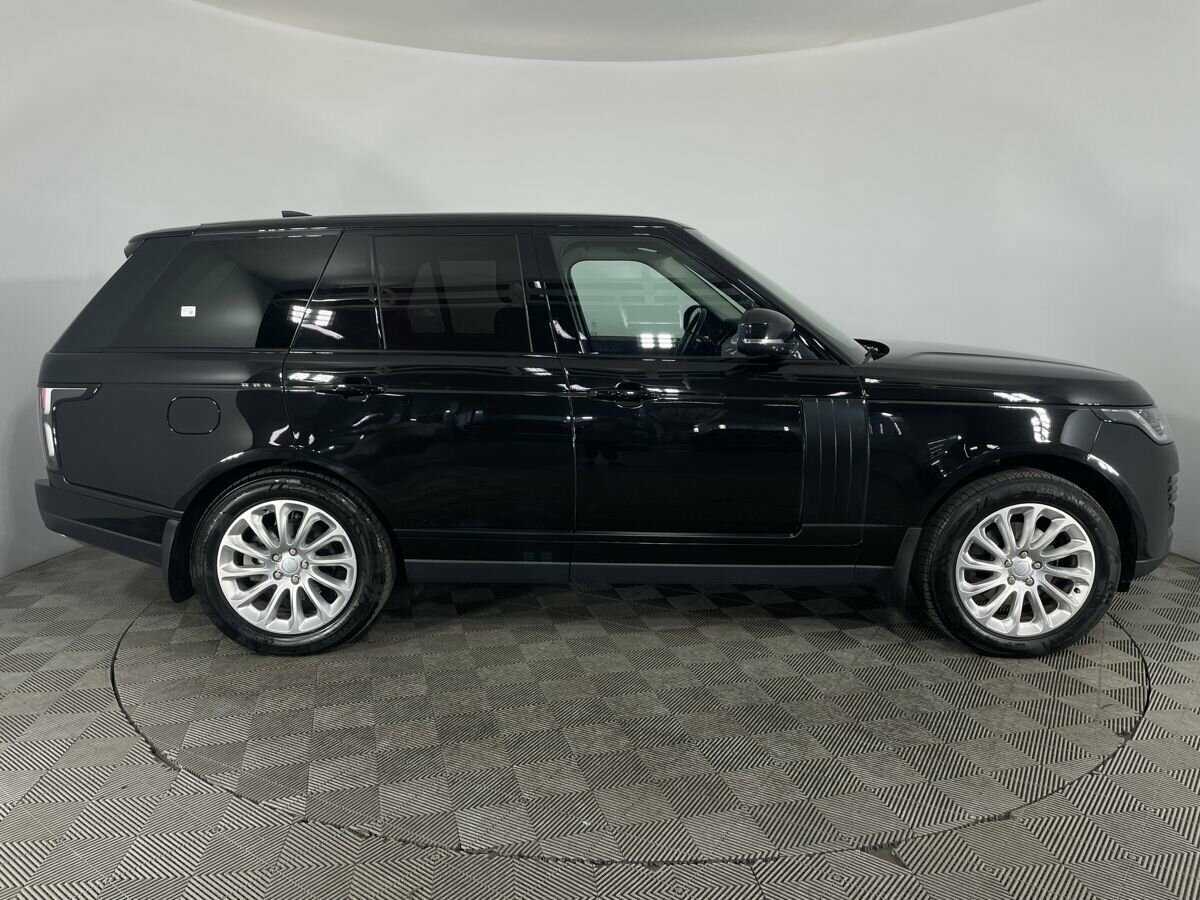 Land Rover Range Rover 2018 года с пробегом. Фото: #3