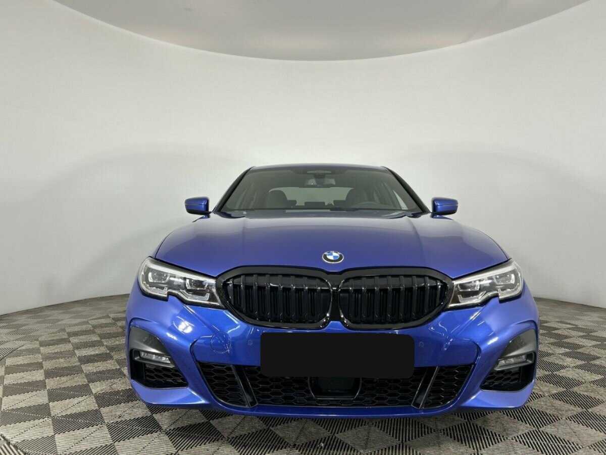 BMW 3 серии 2019 года с пробегом. Фото: #1