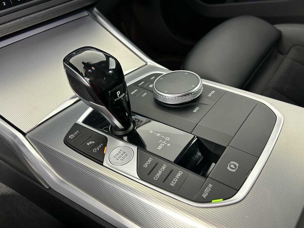 BMW 3 серии 2019 года с пробегом. Фото: #12