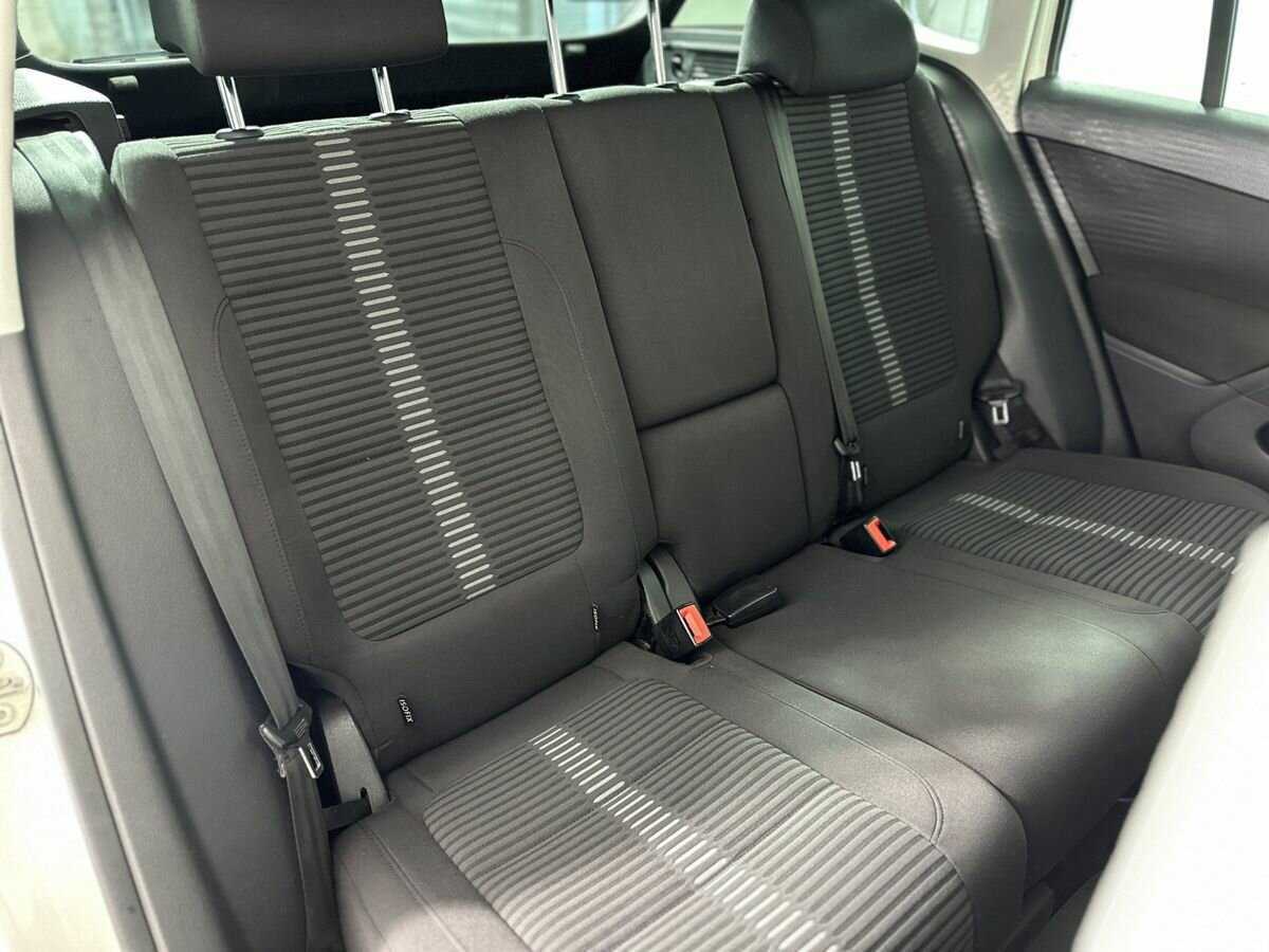 Volkswagen Tiguan 2011 года с пробегом. Фото: #14