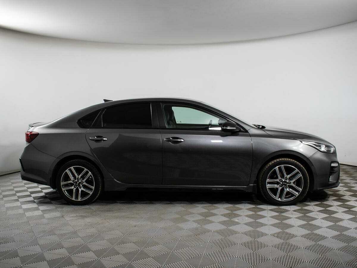 Kia Cerato 2021 года с пробегом. Фото: #3