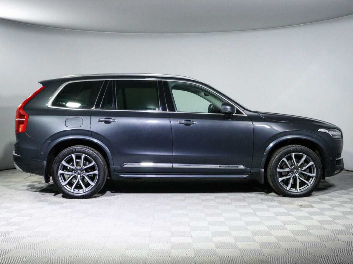 Volvo XC90 2017 года с пробегом. Фото: #3
