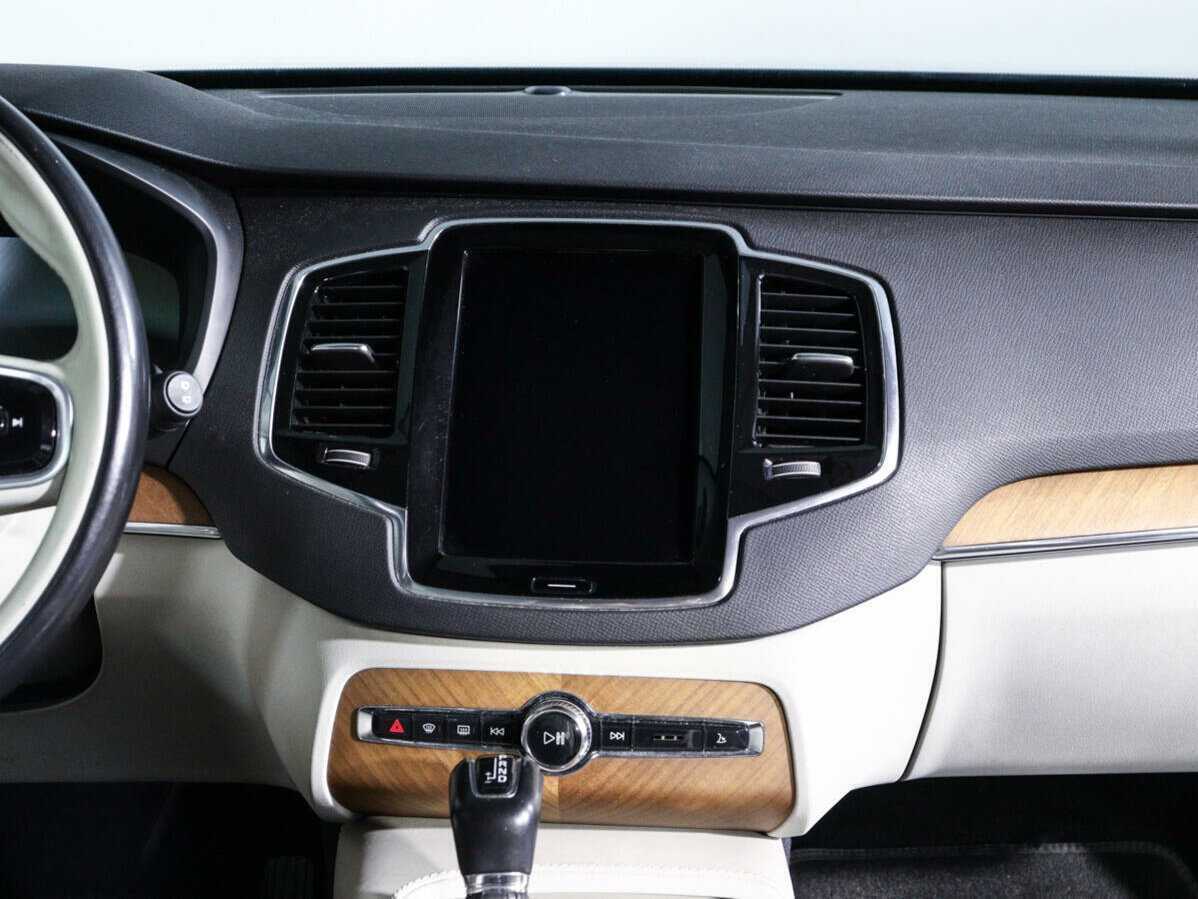 Volvo XC90 2017 года с пробегом. Фото: #12