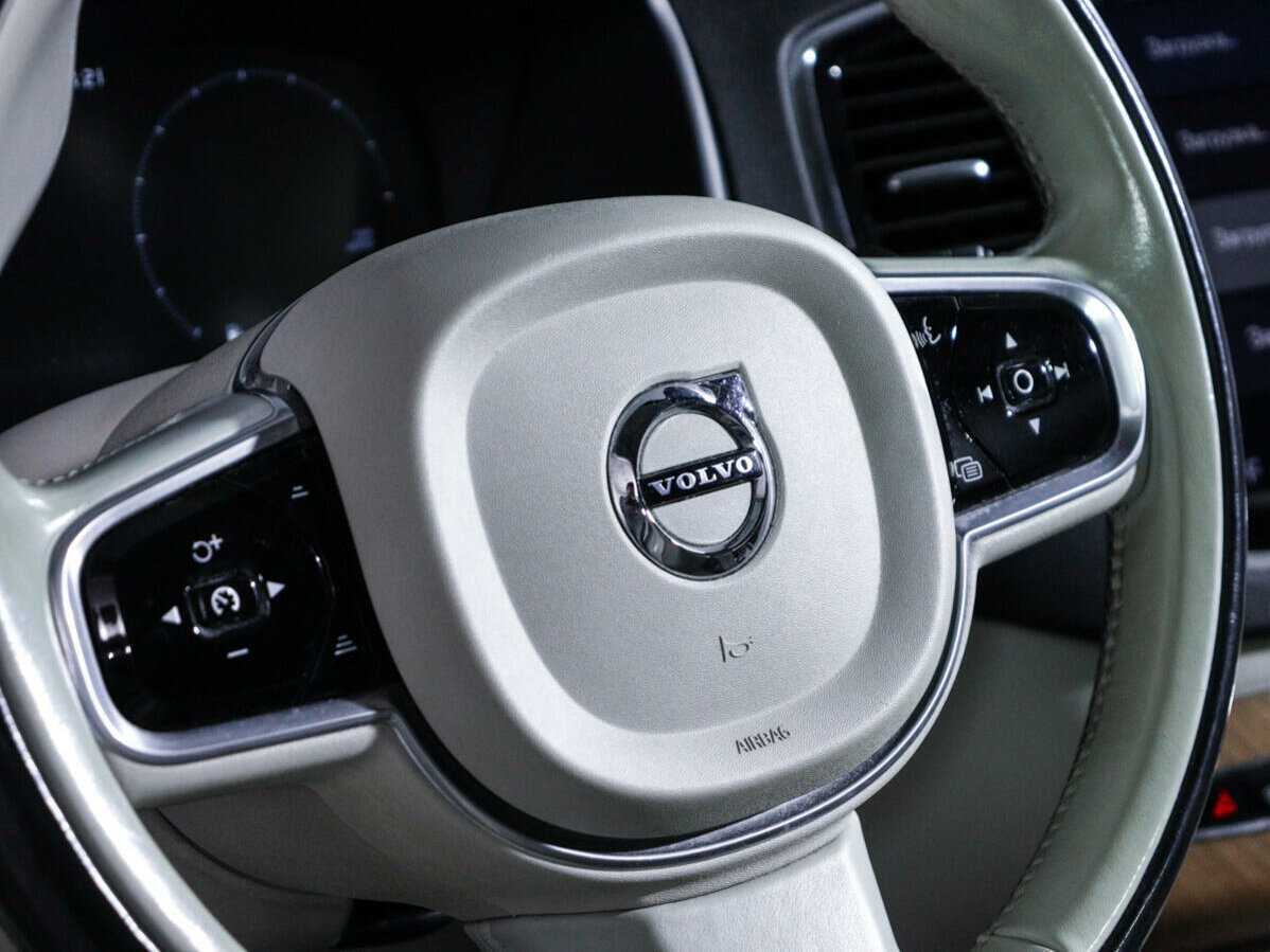Volvo XC90 2017 года с пробегом. Фото: #17