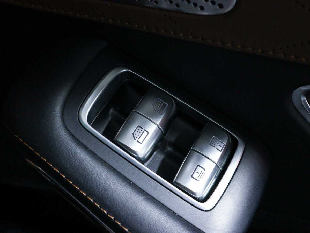 Mercedes-Benz Maybach S-Класс 2015 года с пробегом. Фото: #19