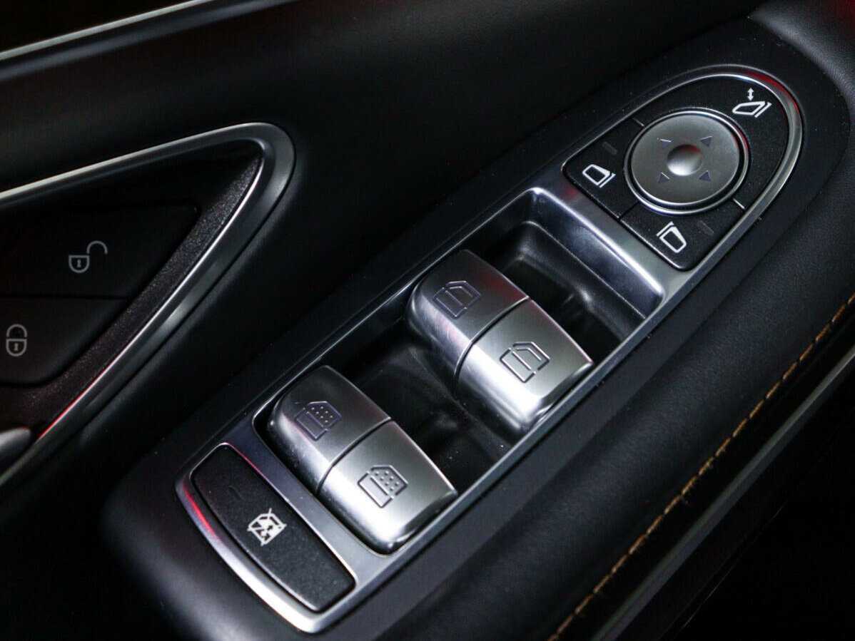 Mercedes-Benz Maybach S-Класс 2015 года с пробегом. Фото: #27