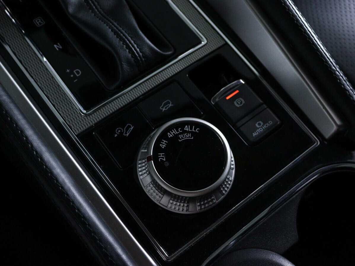 Mitsubishi Pajero Sport 2020 года с пробегом. Фото: #15