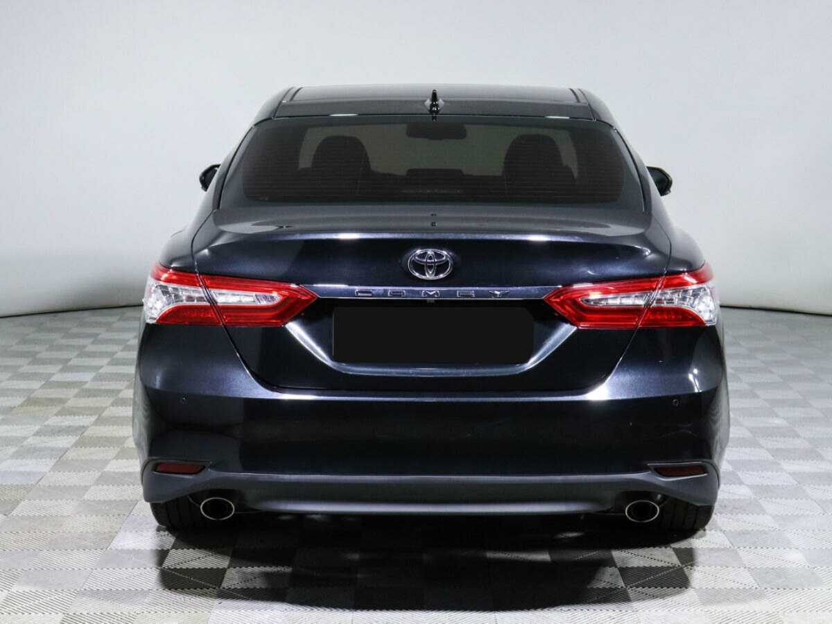 Toyota Camry 2023 года с пробегом. Фото: #5