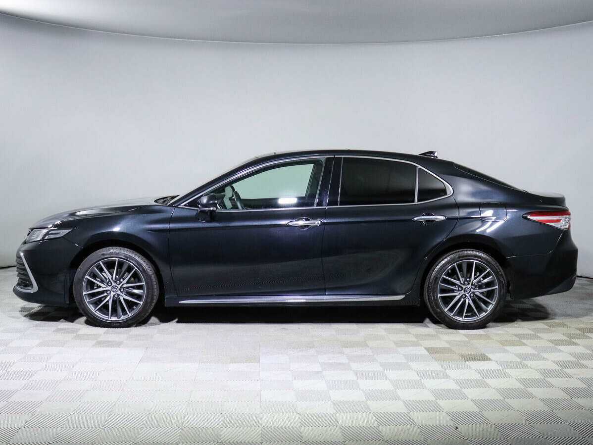 Toyota Camry 2023 года с пробегом. Фото: #7