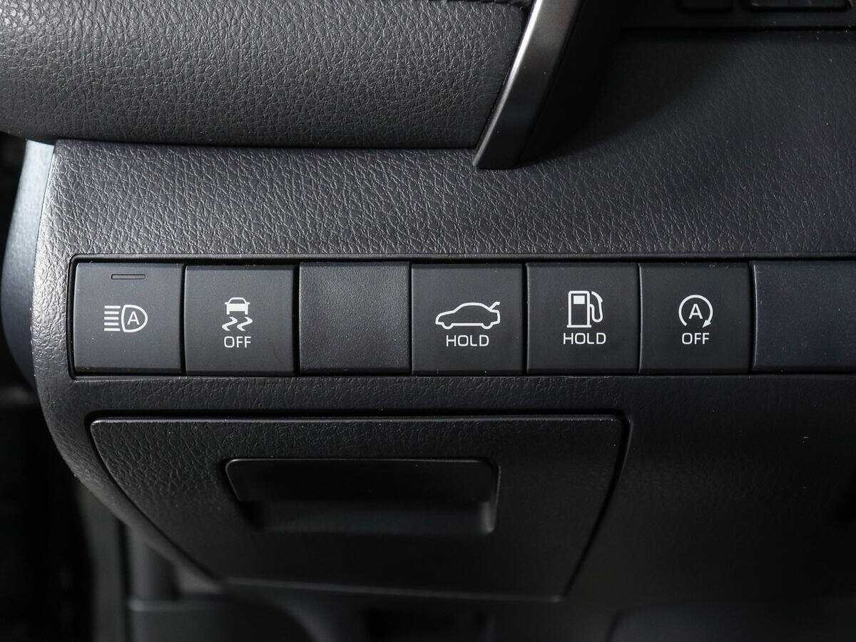 Toyota Camry 2023 года с пробегом. Фото: #15