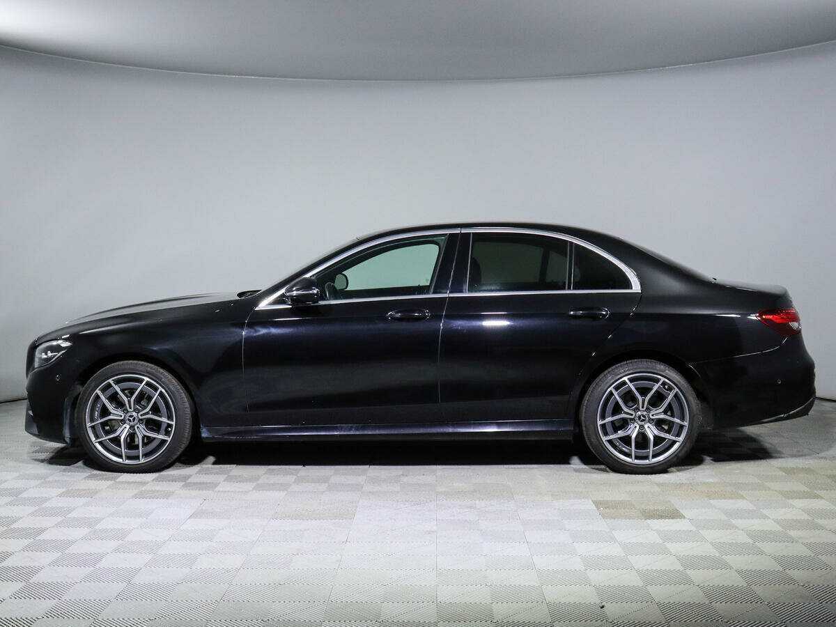 Mercedes-Benz E-Класс 2020 года с пробегом. Фото: #7