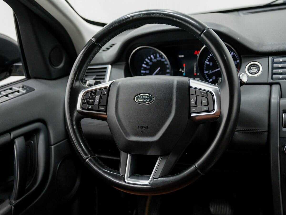 Land Rover Discovery Sport 2015 года с пробегом. Фото: #10