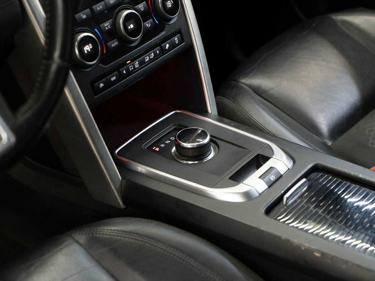 Land Rover Discovery Sport 2017 года с пробегом. Фото: #11