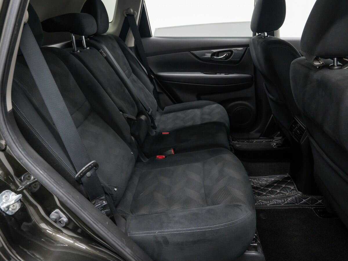 Б/У Ниссан Икс-Трейл 2015 года. Фото: #8