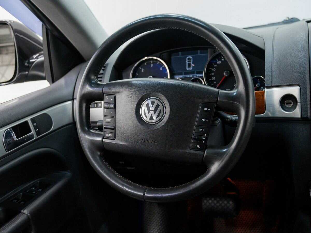 Volkswagen Touareg 2009 года с пробегом. Фото: #10