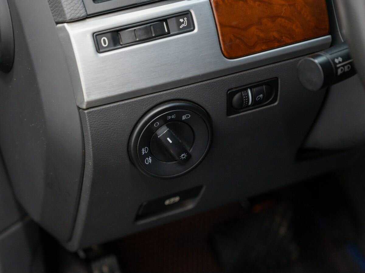 Volkswagen Touareg 2009 года с пробегом. Фото: #15