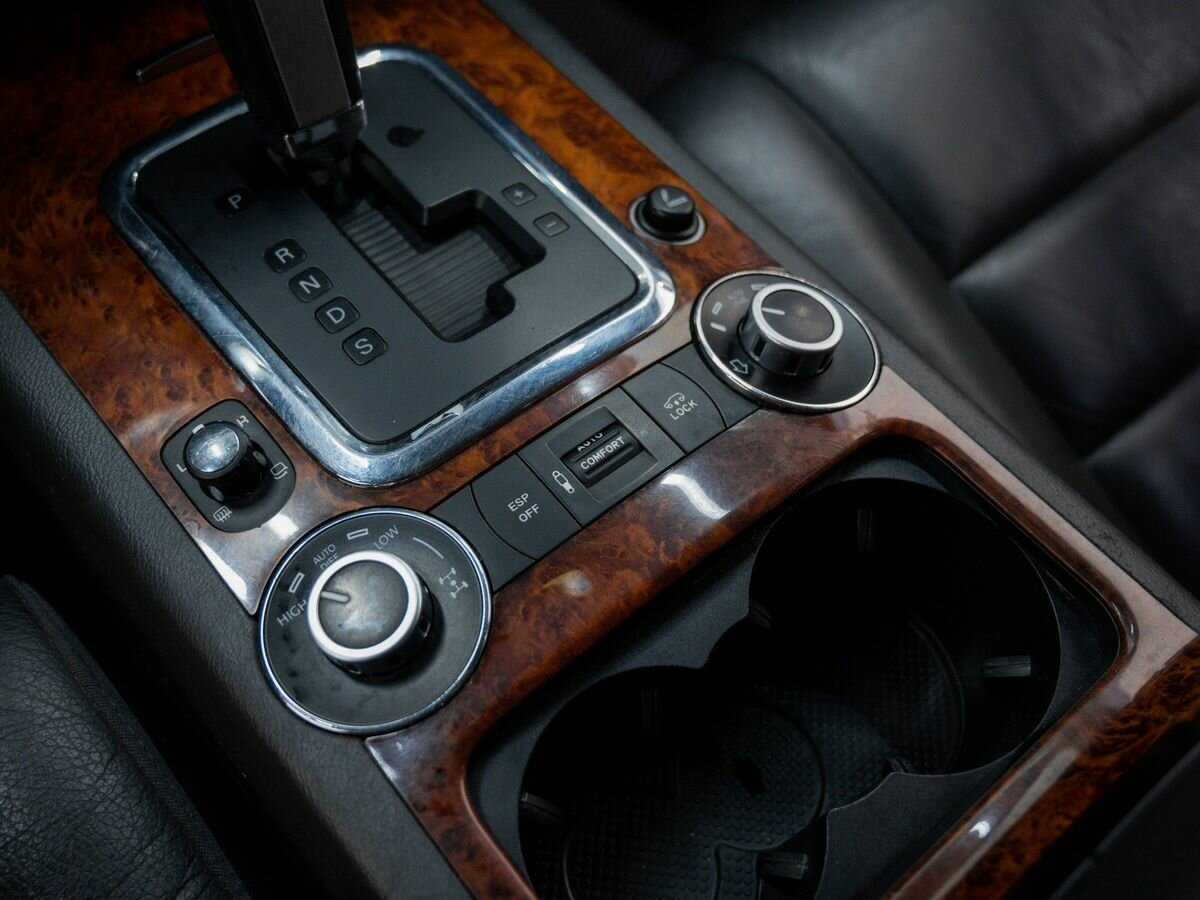 Volkswagen Touareg 2009 года с пробегом. Фото: #17