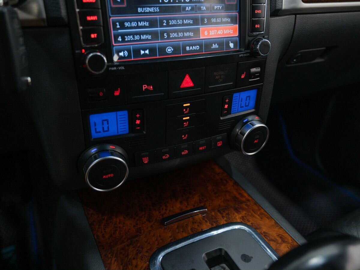 Volkswagen Touareg 2009 года с пробегом. Фото: #19