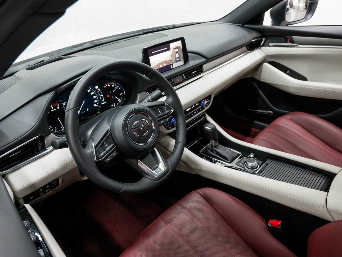 Mazda 6 2021 года с пробегом. Фото: #12