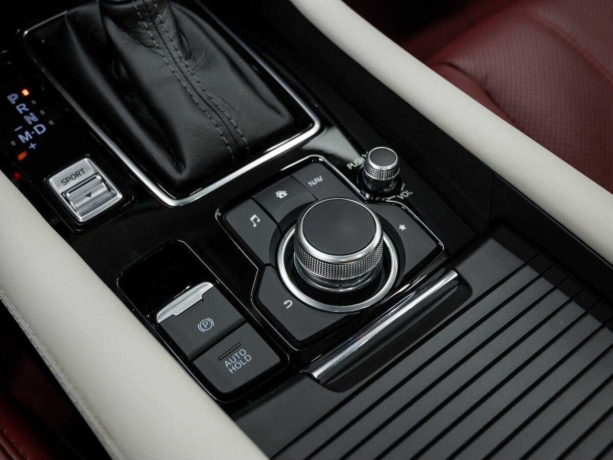 Mazda 6 2021 года с пробегом. Фото: #20