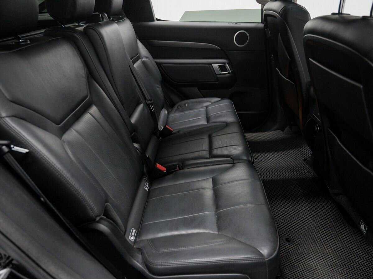 Land Rover Discovery 2017 года с пробегом. Фото: #8
