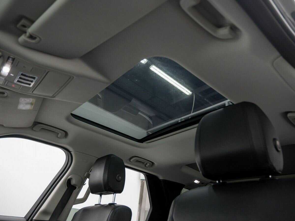 Land Rover Discovery 2017 года с пробегом. Фото: #18