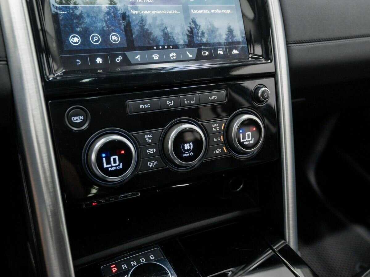 Land Rover Discovery 2017 года с пробегом. Фото: #21