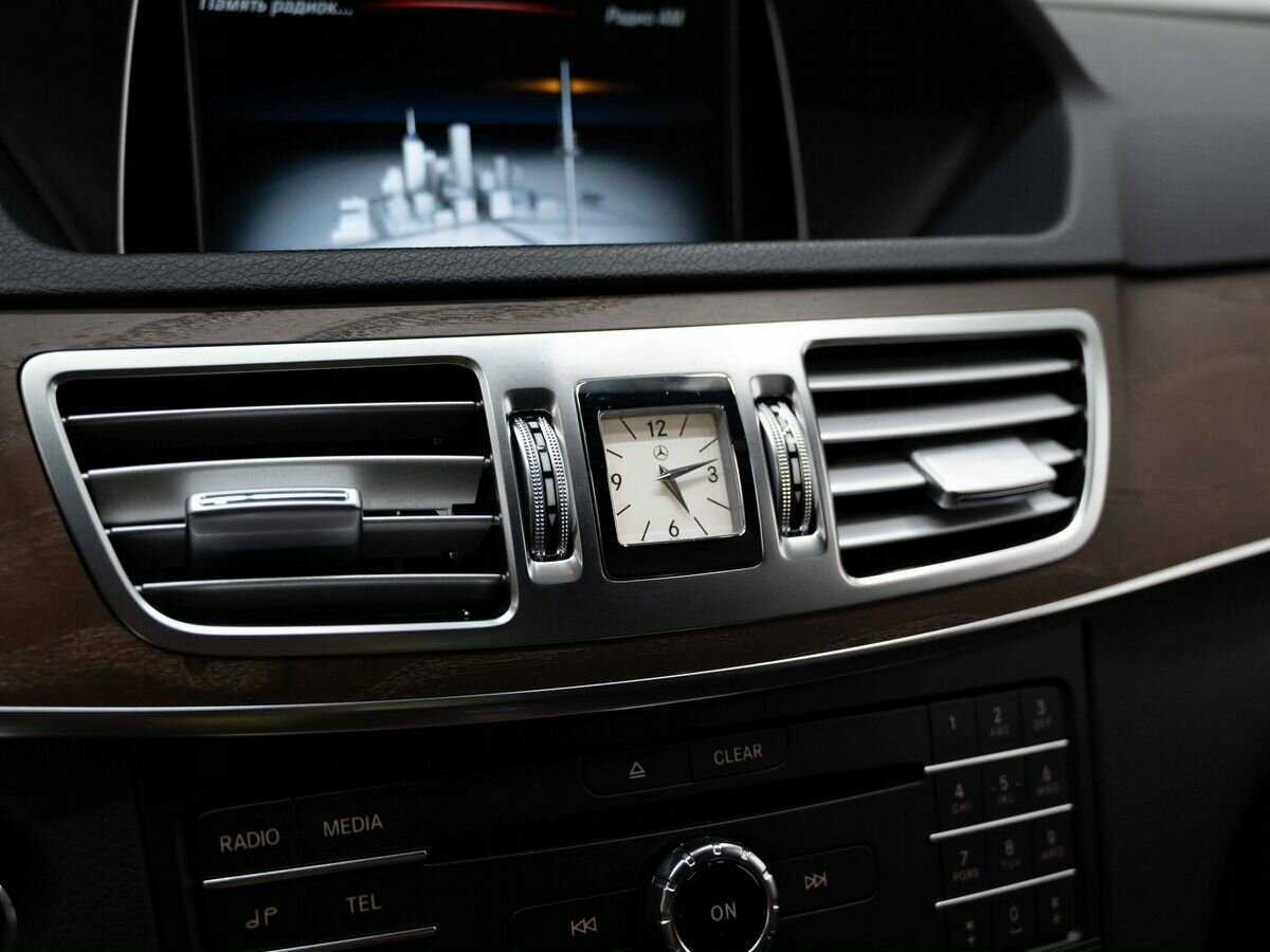 Mercedes-Benz E-Класс 2015 года с пробегом. Фото: #20