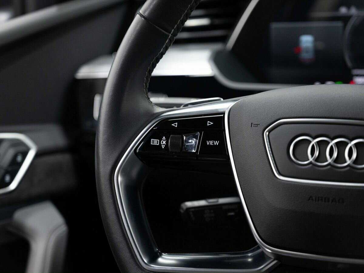 Audi e-tron 2020 года с пробегом. Фото: #15