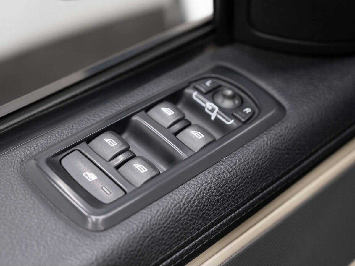 Land Rover Range Rover Sport 2012 года с пробегом. Фото: #19