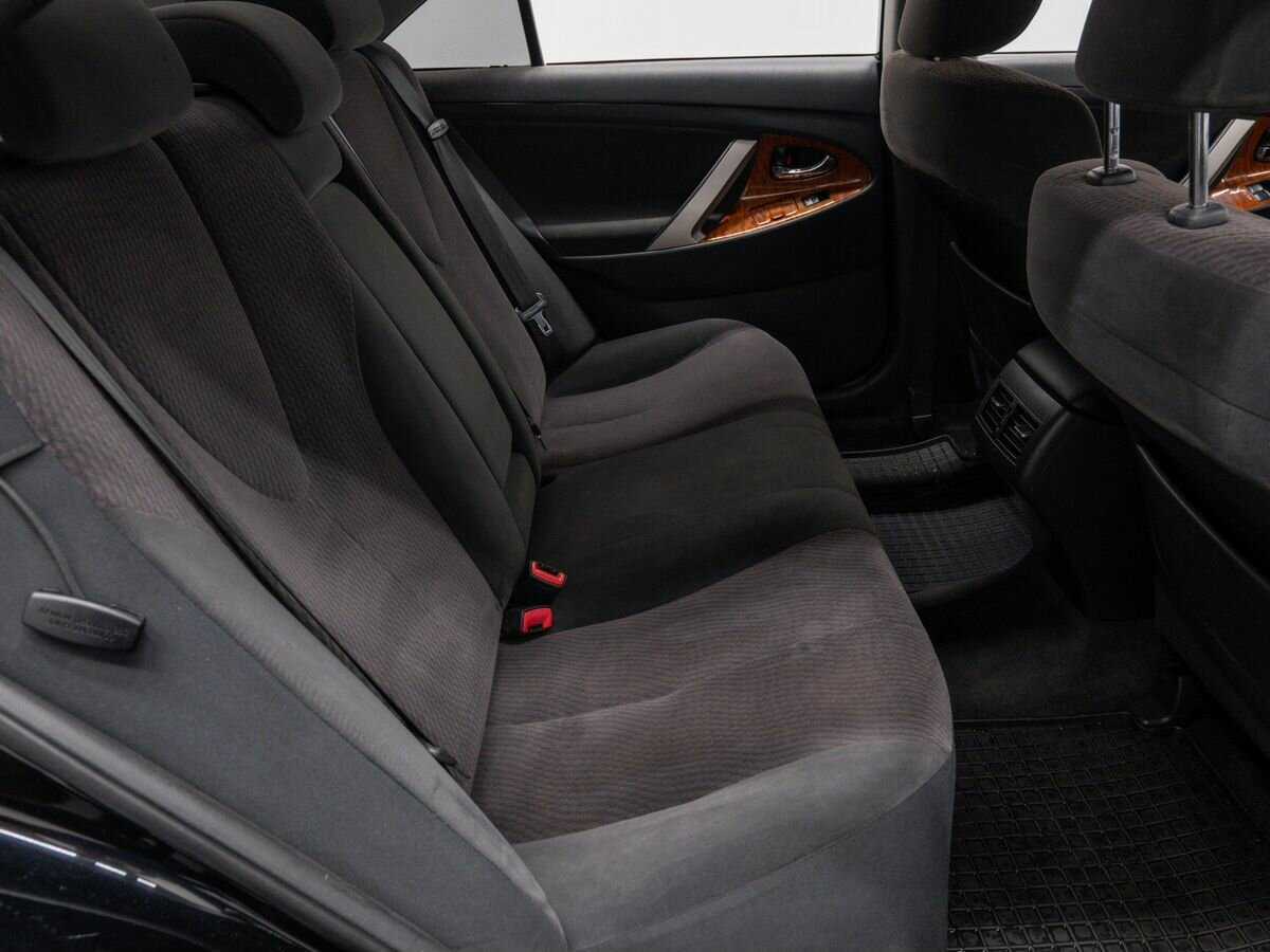 Toyota Camry 2009 года с пробегом. Фото: #8