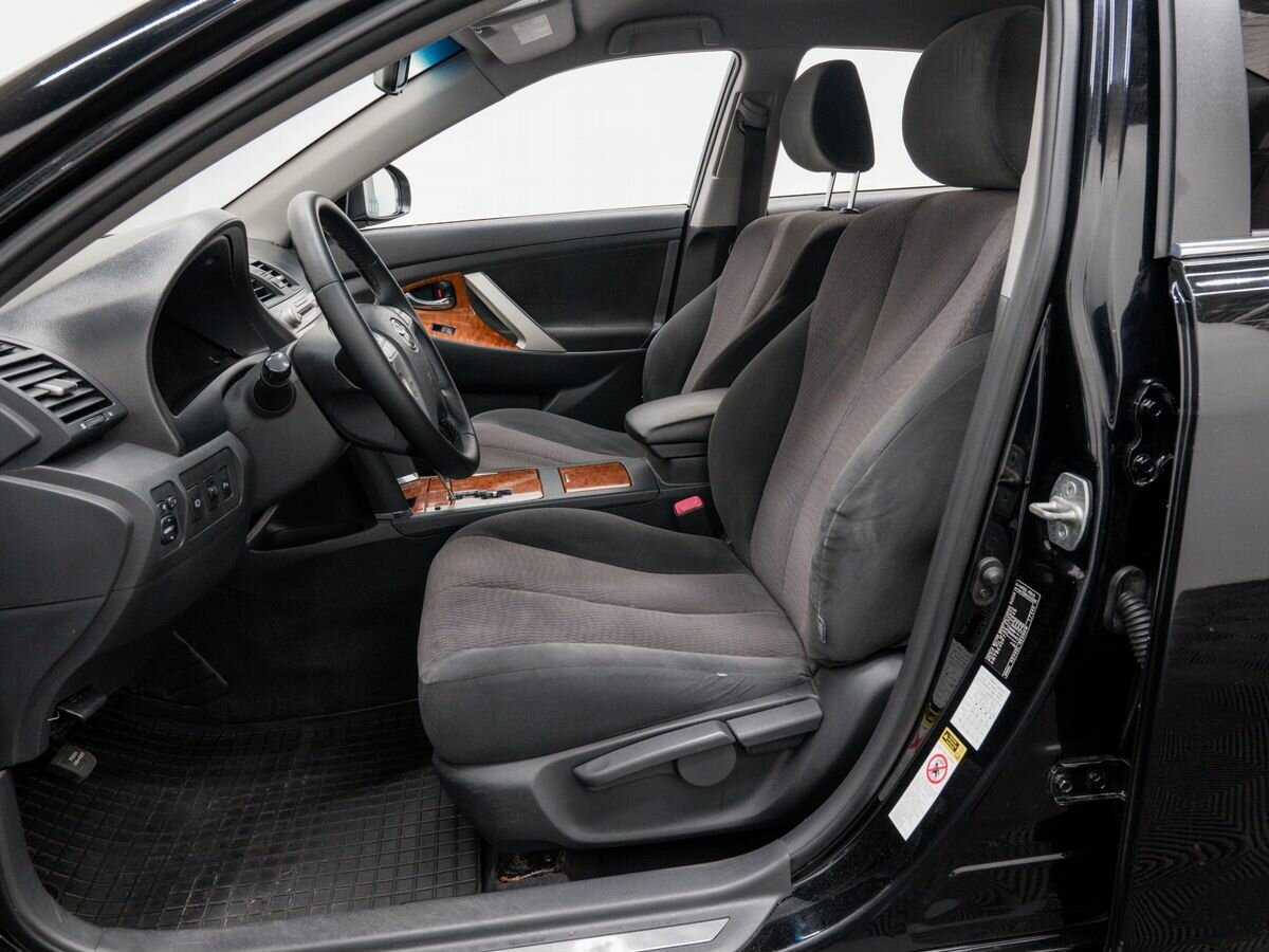 Toyota Camry 2009 года с пробегом. Фото: #11