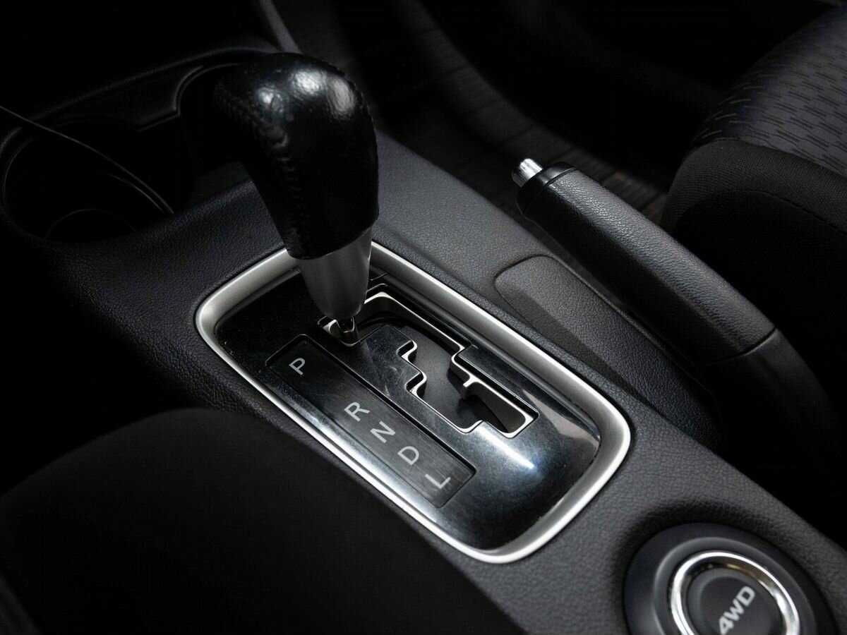 Б/У Митсубиши Оутлэндер 2012 года. Фото: #22