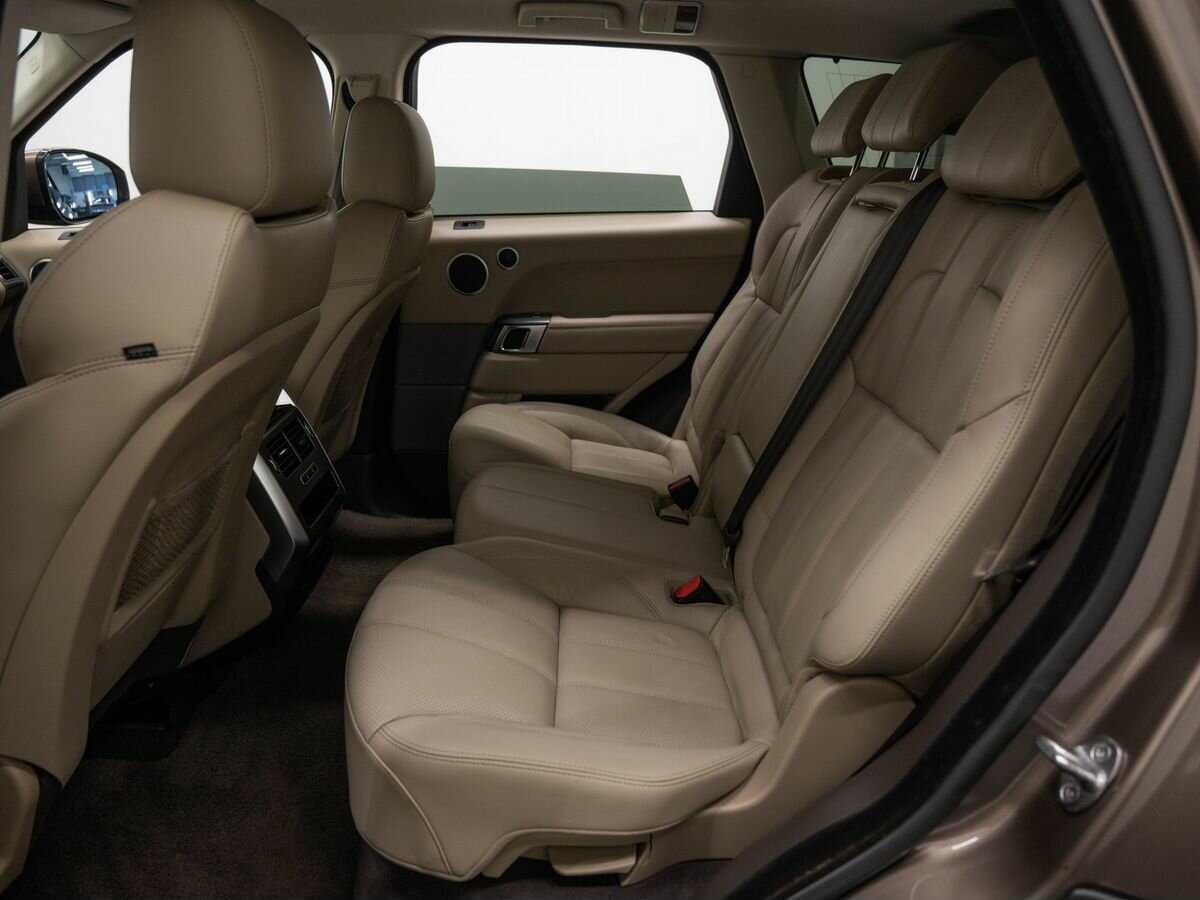 Land Rover Range Rover Sport 2013 года с пробегом. Фото: #12