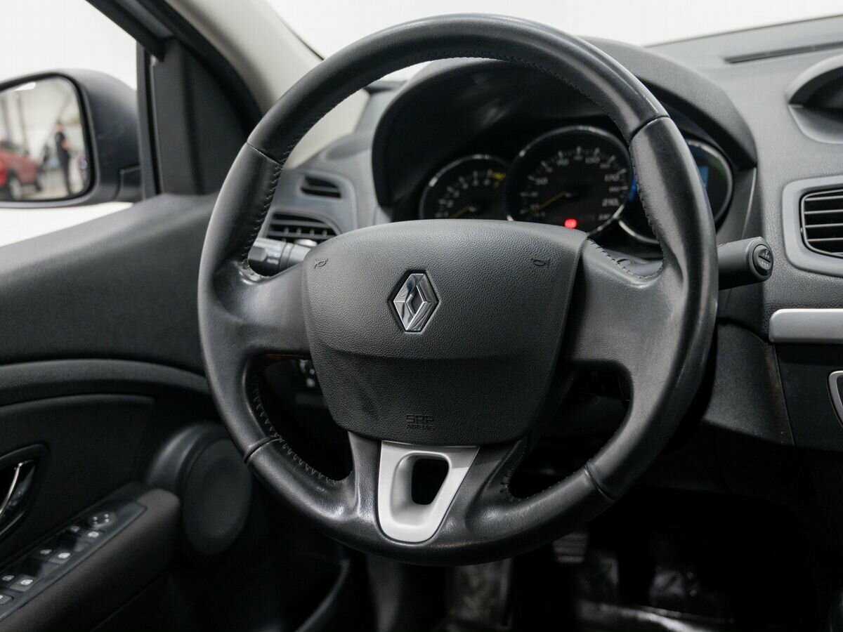 Renault Fluence 2013 года с пробегом. Фото: #10