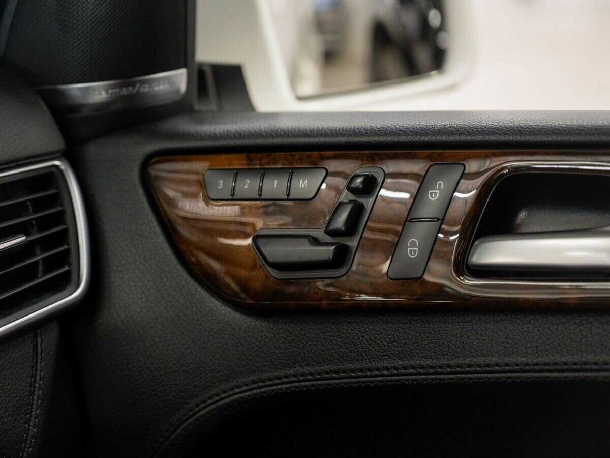 Mercedes-Benz GL-Класс 2013 года с пробегом. Фото: #22