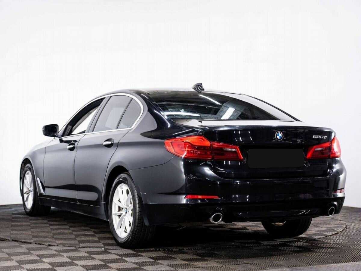 BMW 5 серии 2018 года с пробегом. Фото: #3