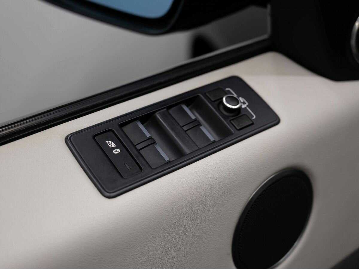 Land Rover Range Rover Sport 2013 года с пробегом. Фото: #18