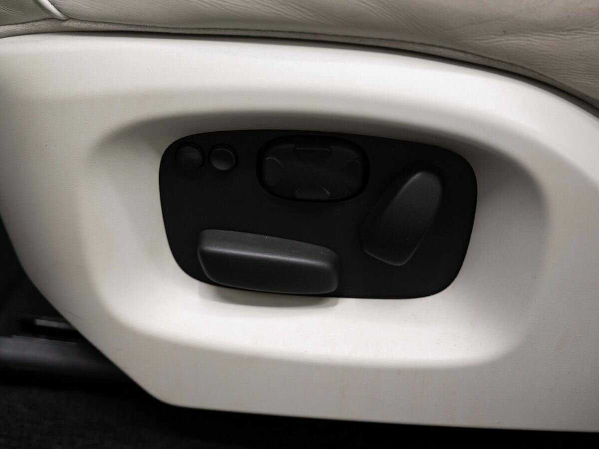 Land Rover Range Rover Sport 2013 года с пробегом. Фото: #19