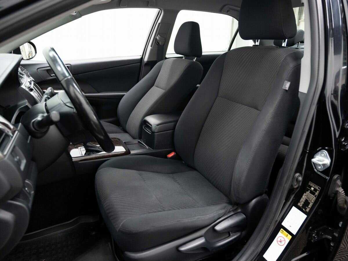 Б/У Тойота Камри 2016 года. Фото: #7